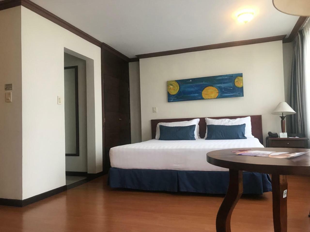 Pop Art Hotel Las Colinas マニサレス エクステリア 写真